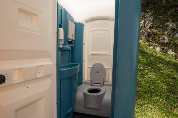Best Construction site porta potty rental  in Hanover, IN
