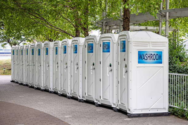 Best Portable restroom trailer rental  in Hanover, IN